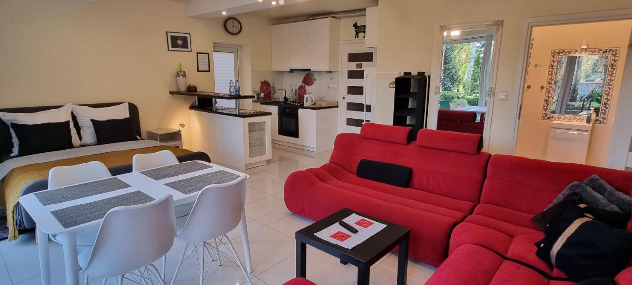 Casa Pablo Apartment Jablonna  Luaran gambar