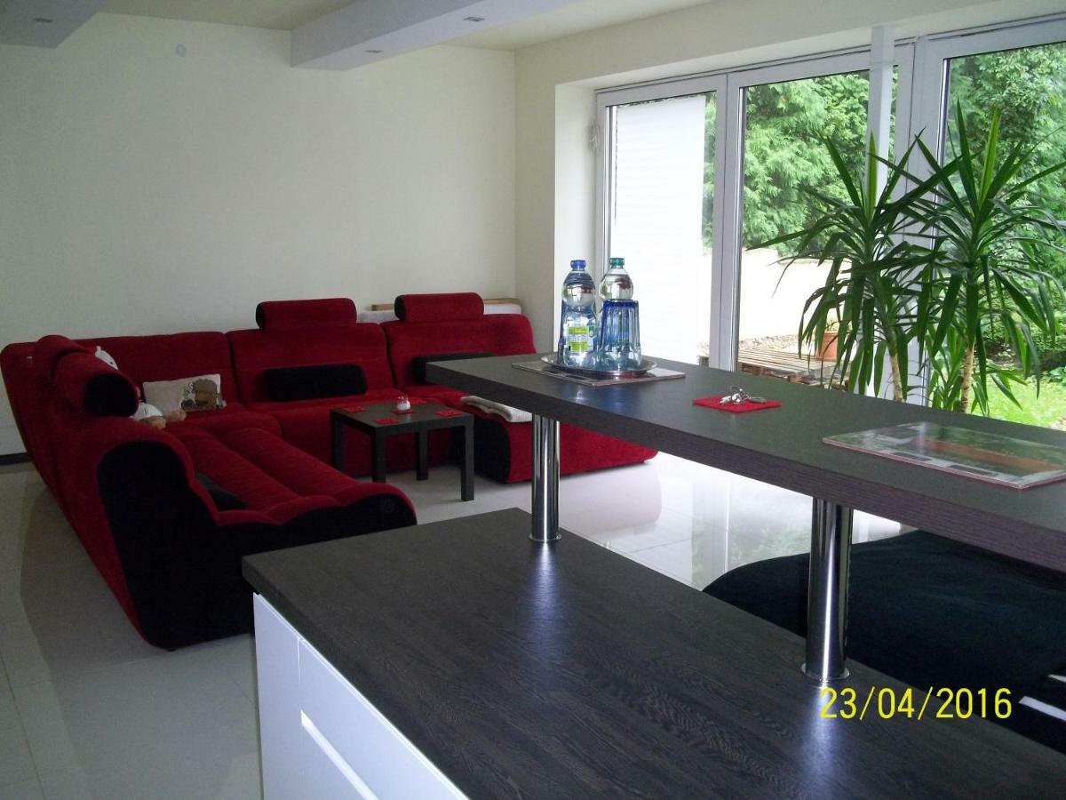 Casa Pablo Apartment Jablonna  Luaran gambar
